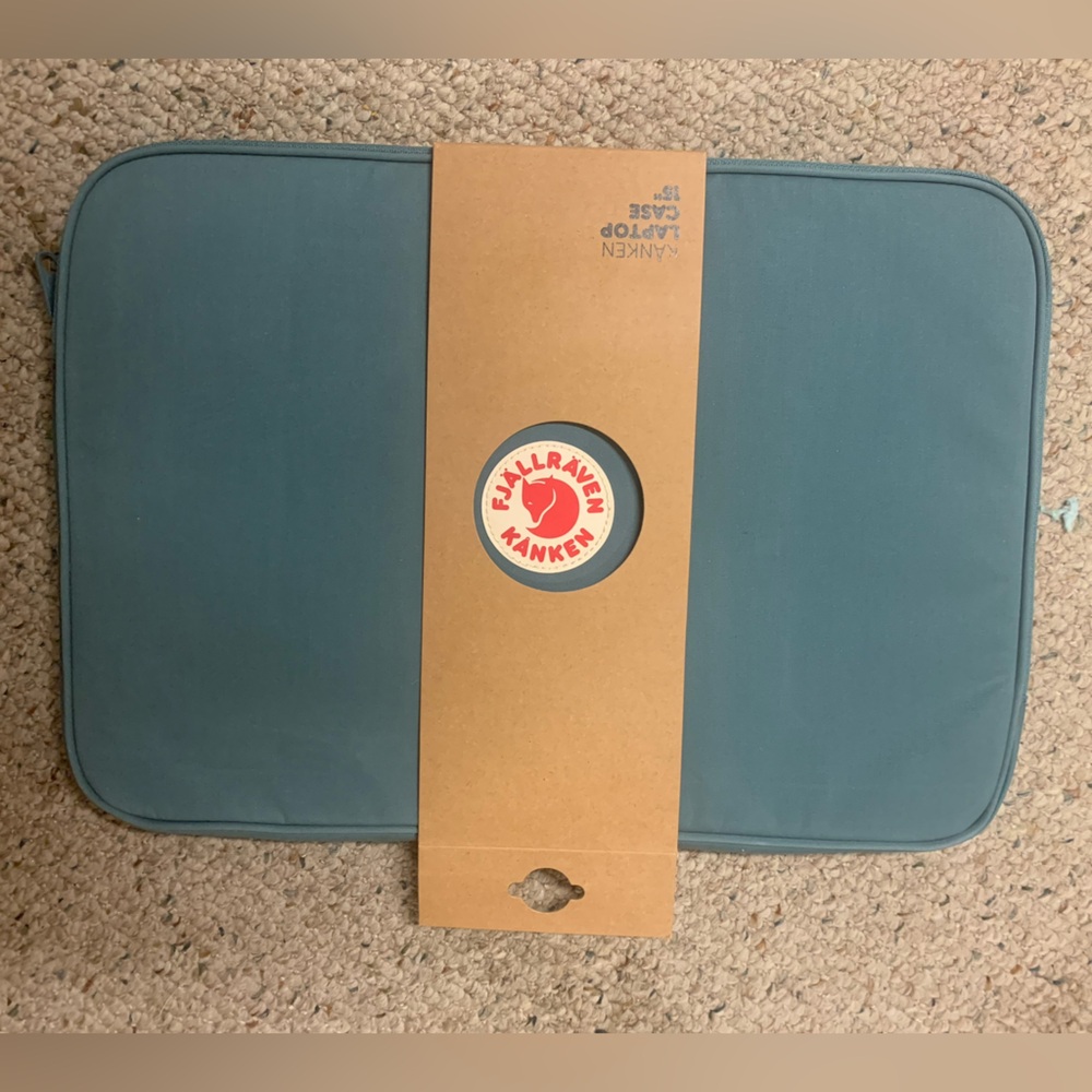 Fjallraven Kanken 15” Padded Laptop Case Frost Green - NEW